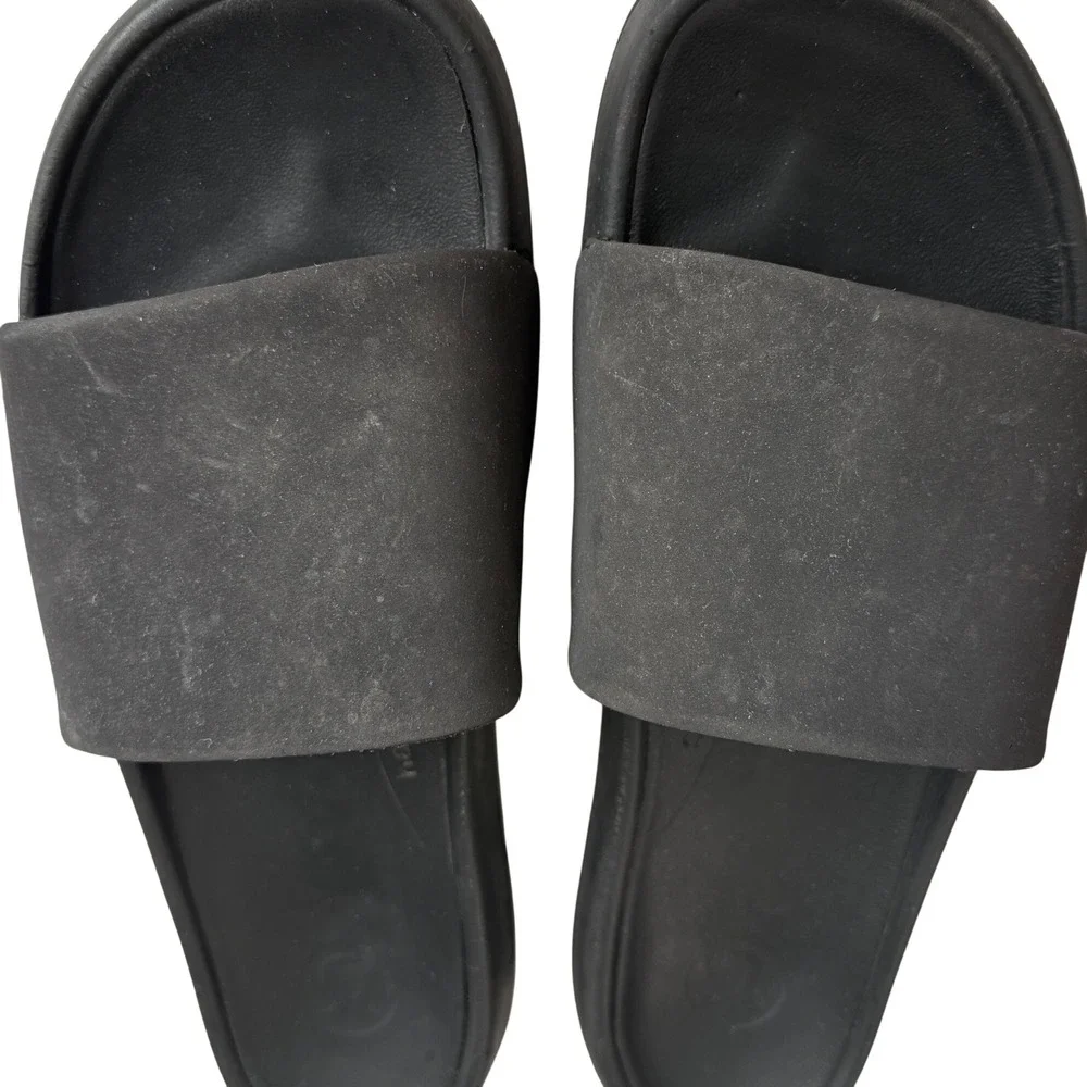 lululemon Restfeel Slide Men Size 12 Black Graphite Comfort Sandals Sporty Beach